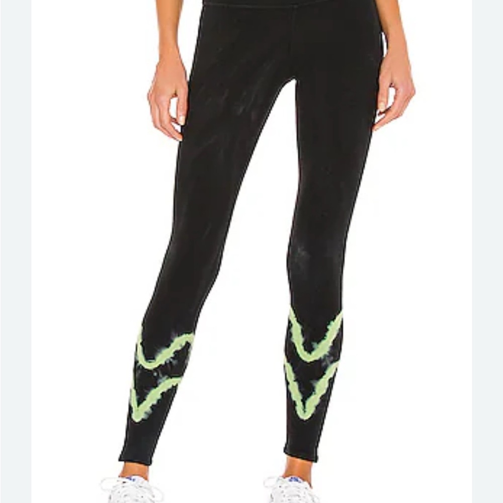 Electric & Rose Black Sunset Leggings Neon Green Chevron Design Cotton Size M